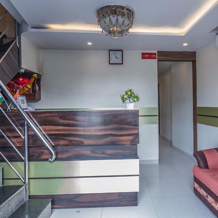 Hotel Mantra Residency Mumbai Exteriör bild